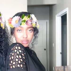 Meet your Posher, Salma